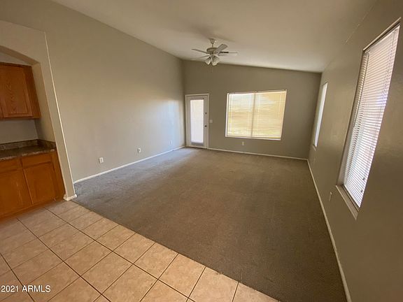 4th image of 5618 W Jones Ave