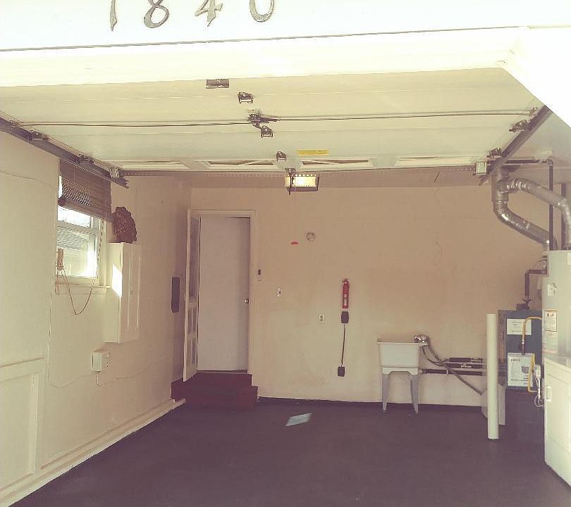 2nd image of 1840 Mount Juliano Ln