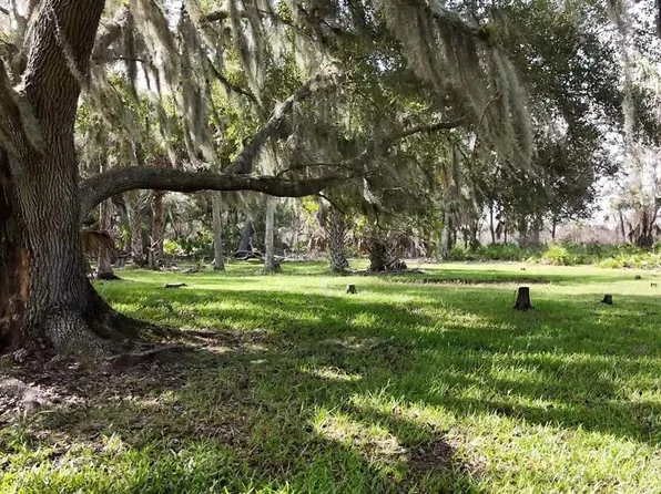 SW Addison Ave #A, Arcadia, FL 34266