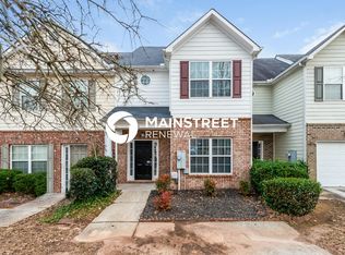 320 Brookview Dr, Riverdale, GA 30274