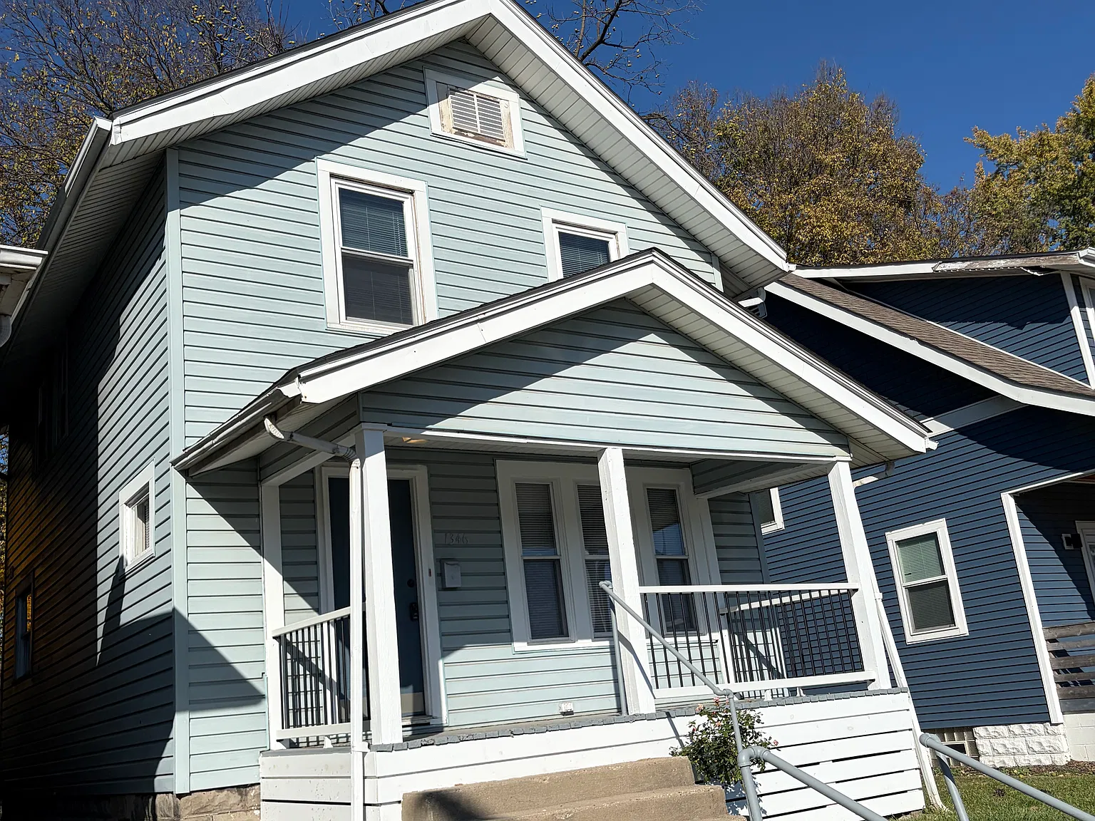 2 bed, 1.5 bath, 1132 sqft, $1,850 — Photo 1