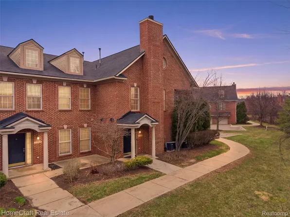 3378 Endsleigh Ln, Ypsilanti, MI 48197