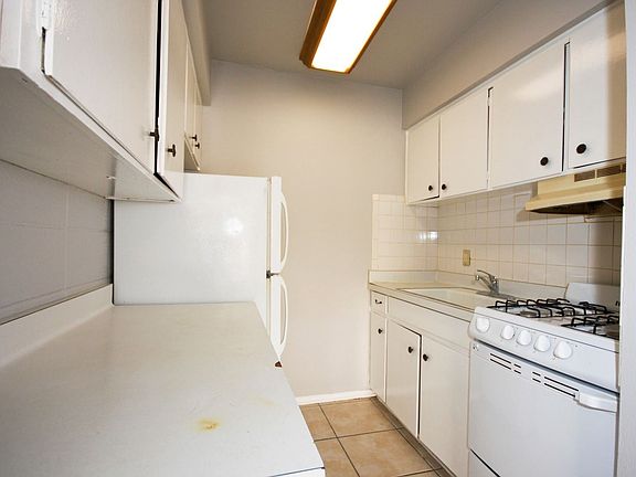 4th image of 114 Andrews APT 1