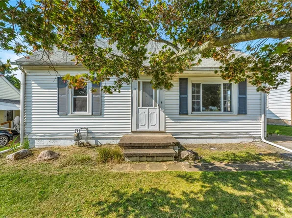 1319 Laurel Pl, New Castle, PA 16101