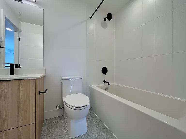 20769 Fraser Hwy #526 — Photo 12