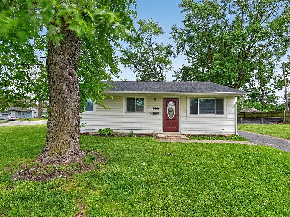 1st image of 2446 Kitchner Dr