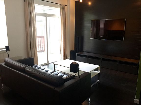 Living/Entertainment Area
