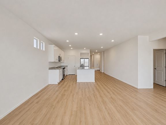 5th image of 17966 W Calle Lejos