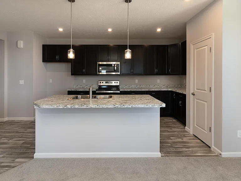 1369 Retriever Way #1B — Photo 3