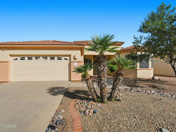 88 N Cedar Crest Dr, Green Valley, AZ 85614