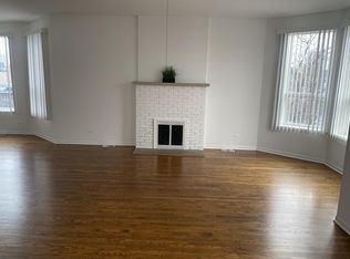 848 W George St APT 3, Chicago, IL 60657