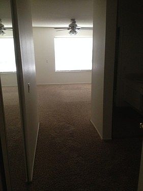 4th image of 5209 Laurel Park Dr