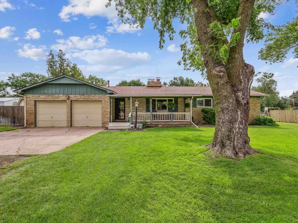 1350 S Lark Ln, Wichita, KS 67209