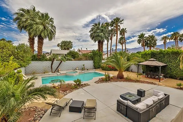 68905 Lozano Ct — Photo 20