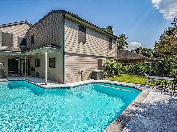 3rd image of 3519 Sweetgum Hill Ln
