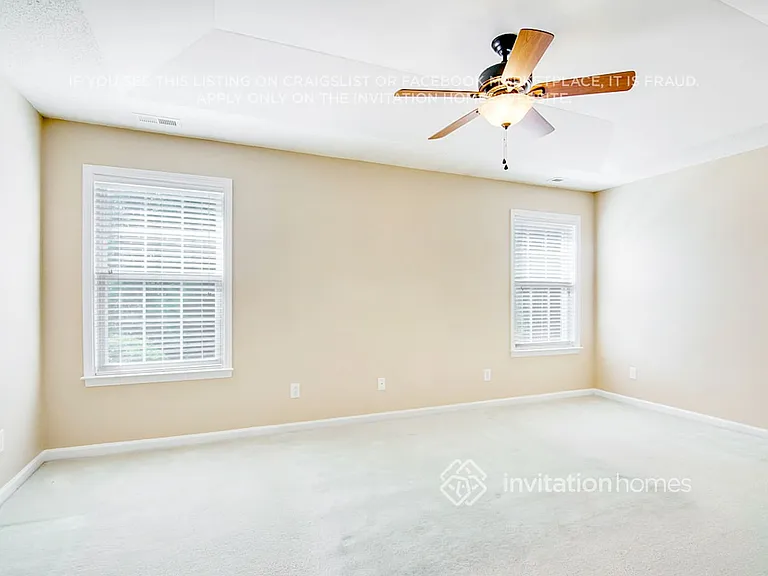 318 Winward Pointe Dr — Photo 13
