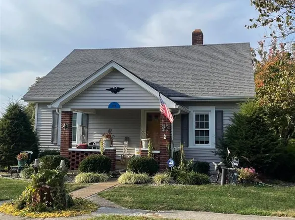1231 Crume Rd, Vine Grove, KY 40175