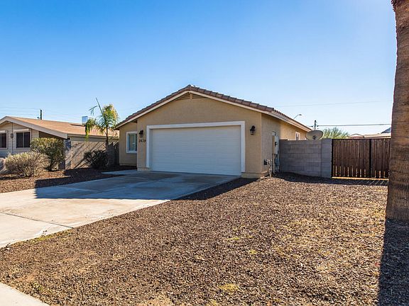 2nd image of 2639 E Waltann Ln