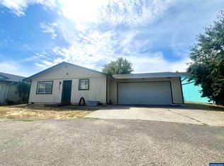 4184 Sunnyview Rd NE, Salem, OR 97305