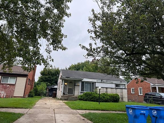 3rd image of 29977 Spring Arbor Dr