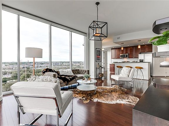 4th image of 301 Virginia St #U1514