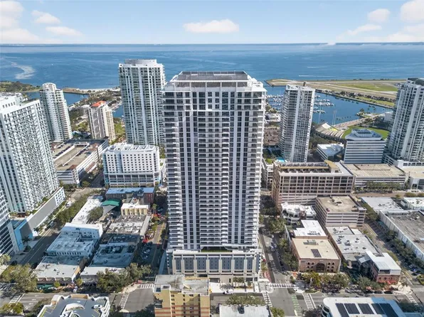275 1st Ave S #4202, Saint Petersburg, FL 33701