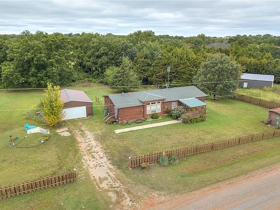 2nd image of 6890 Oak Forrest Cir