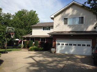 20051 Edgecliff Dr, Euclid, OH 44123