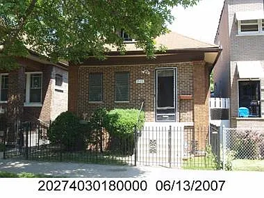 7537 S Rhodes Ave photo 1