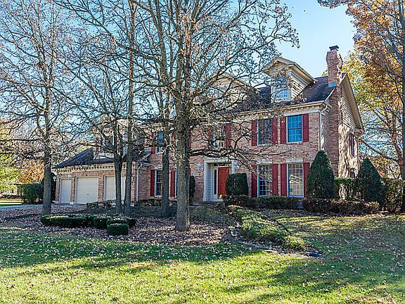 2nd image of 2471 Saint Andrews Dr