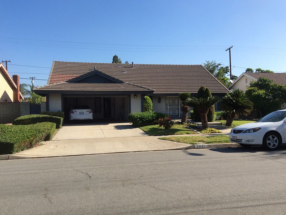 1st image of 2713 E Dutch Ave