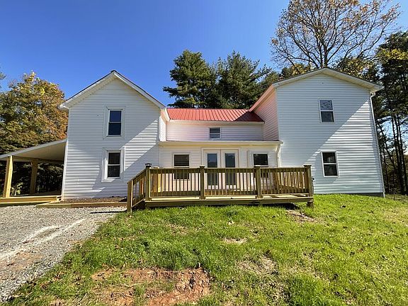 2nd image of 1601 Longview Ln