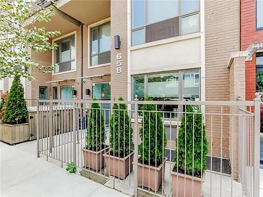 Sold by Avenue Sotheby's International Realty | media 11