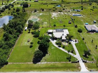 7130 40th St NE, Naples, FL 34120