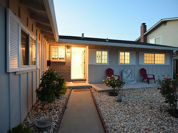 4th image of 1561 Glencrest Dr