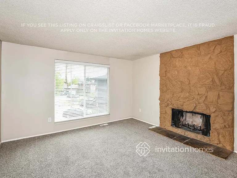 5069 37th St NE — Photo 4