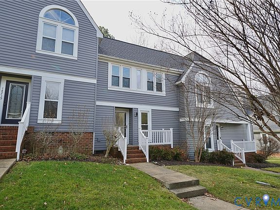 2nd image of 14717 Beacon Hill Ct