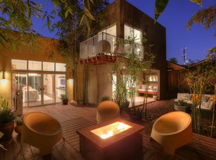 1040 Myra Ave, Los Angeles, CA 90029