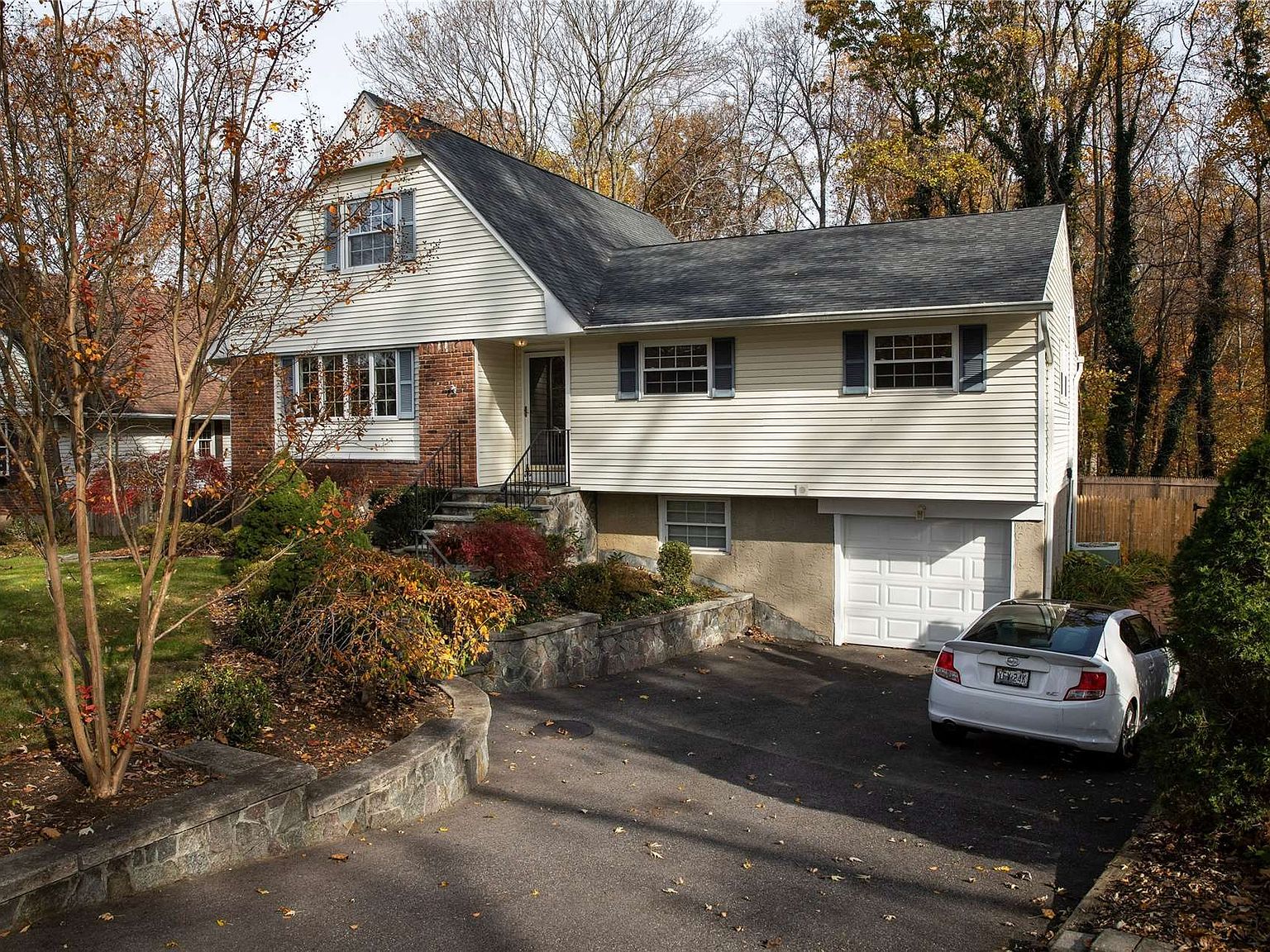 79 Boxwood Drive, Kings Park, NY 11754 Zillow