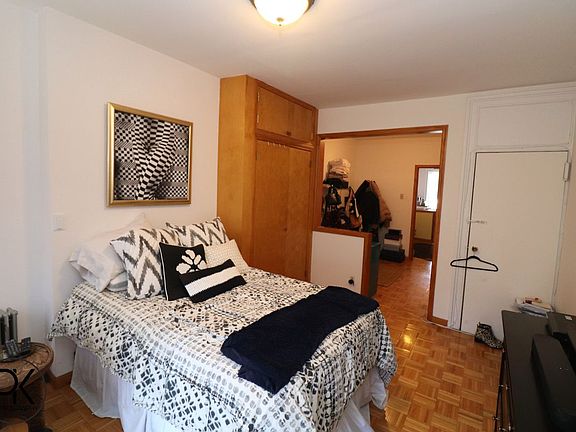 2nd image of 105 N 8th St #4A
