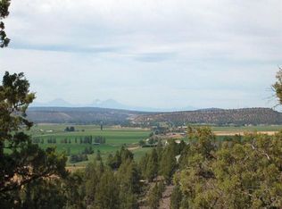 1025 NE Washington Pl, Prineville, OR 97754