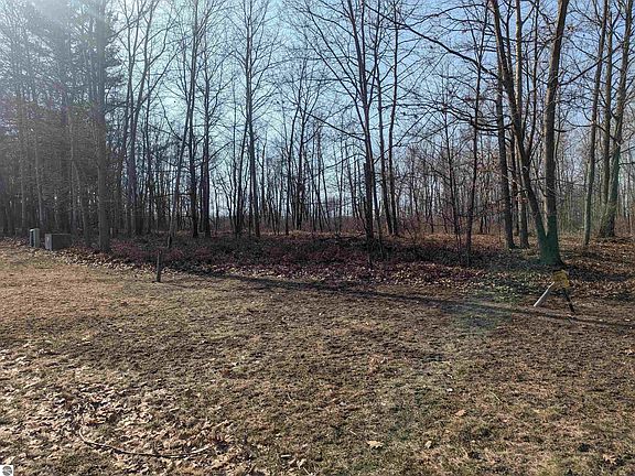 3rd image of N/a Huron Woods Dr