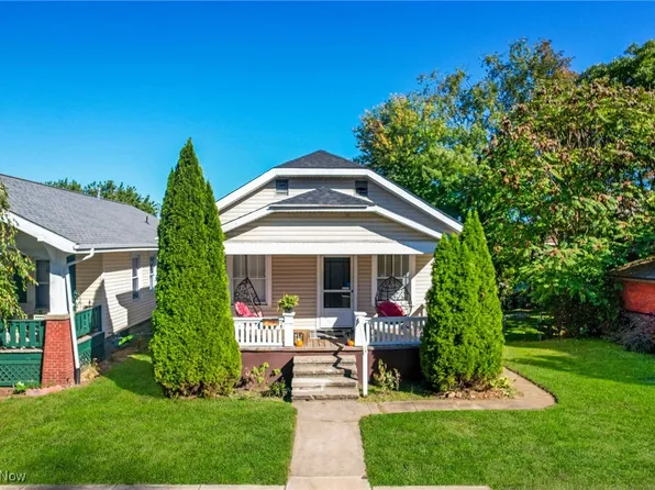 1357 Newman Dr, Zanesville, OH 43701