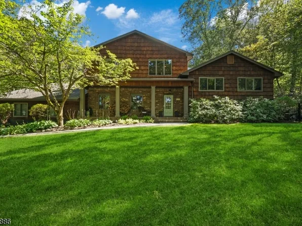 44 Cheshire Ln, Ringwood Boro, NJ 07456