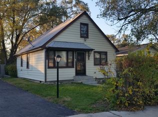 16204 Woodbridge Ave, Harvey, IL 60426