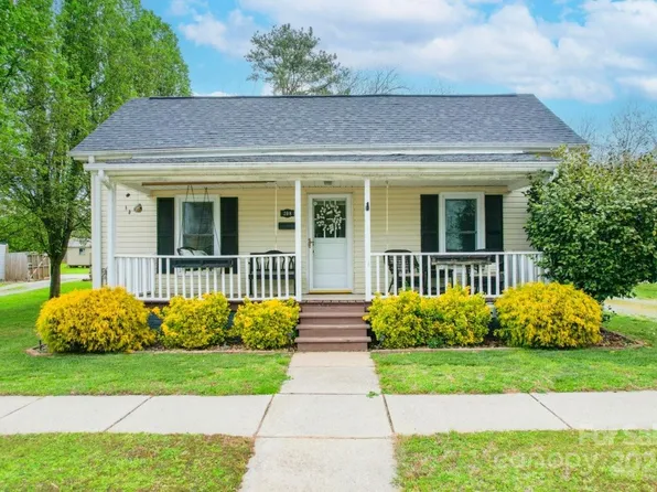 208 Ross St, China Grove, NC 28023