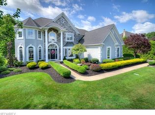 26035 Stone Ct, Westlake, OH 44145
