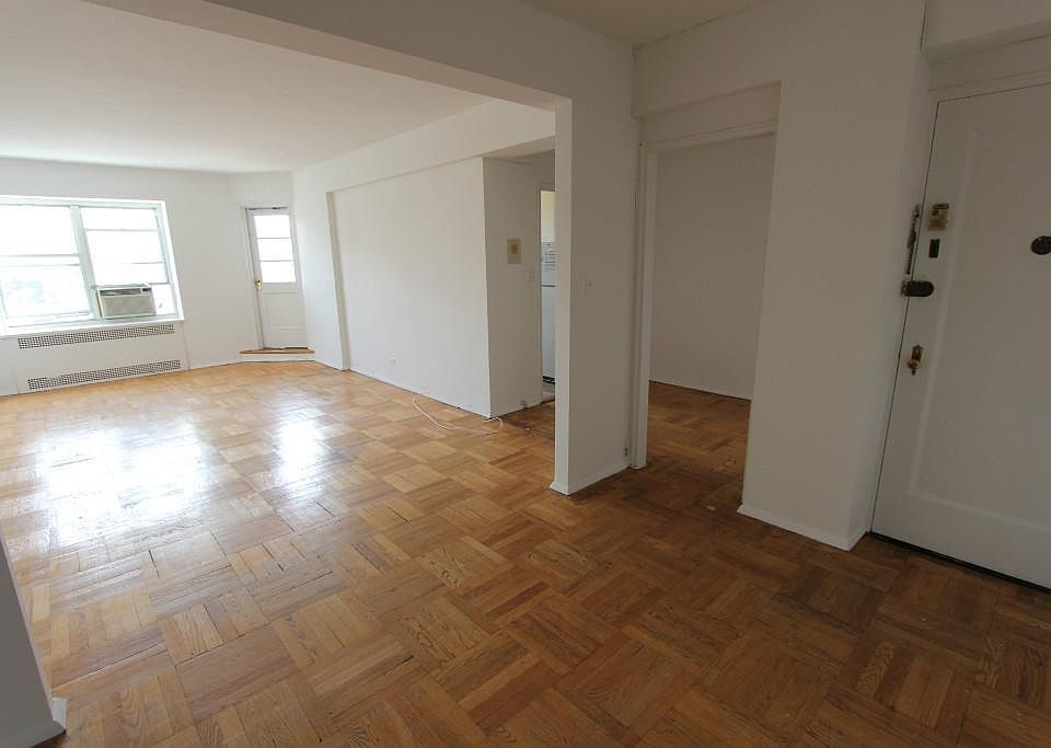 1st image of 6561 Saunders St APT 8S