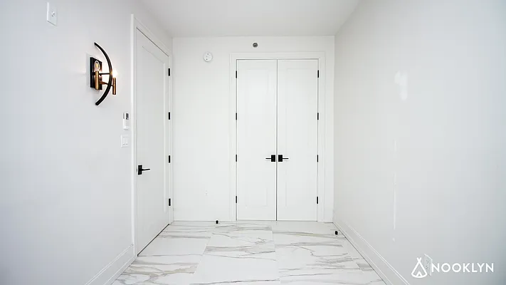 Rented by Nooklyn NYC LLC | media 9