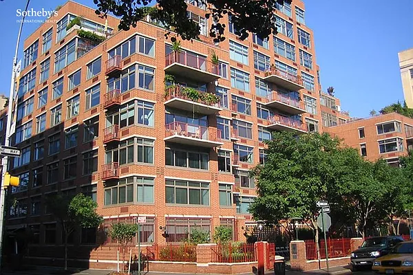 Rented by Sotheby's International Realty | media 20